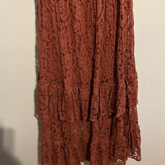 Shyanne High Low Lace Dress - Picture 6 of 7